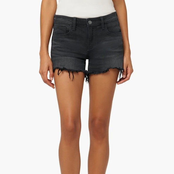 Joe’s Jeans “The Ozzie Short” - Picture 3 of 7